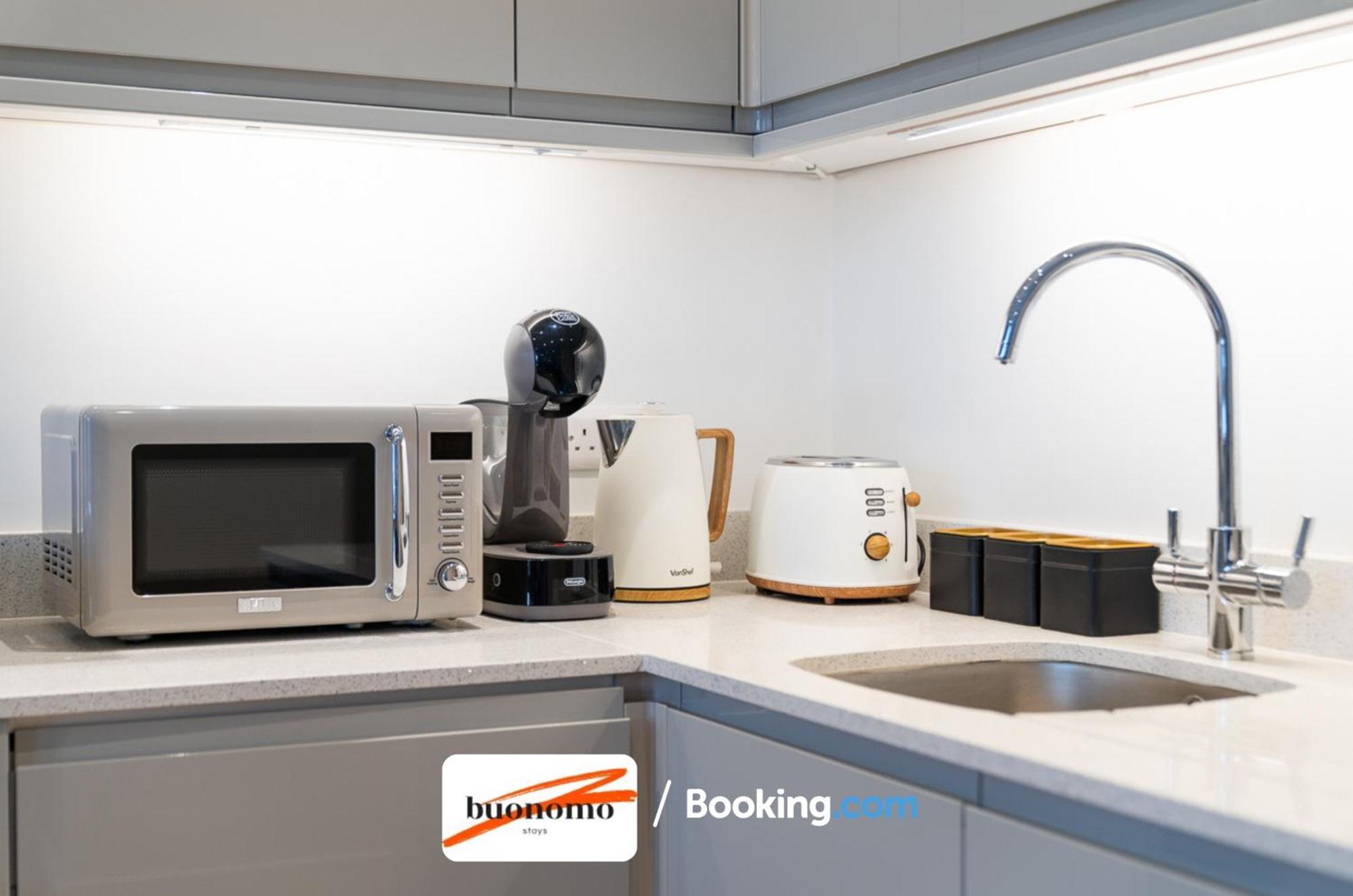Two Bedroom Apartment At Buonomo Stays Short Lets & Serviced Accommodation Close To Wimbledon Tennis Courts Londýn Exteriér fotografie