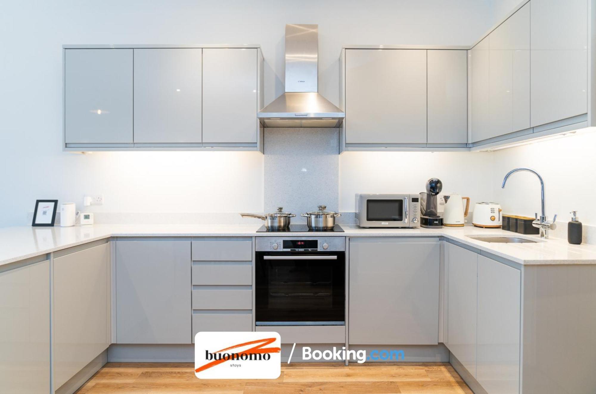 Two Bedroom Apartment At Buonomo Stays Short Lets & Serviced Accommodation Close To Wimbledon Tennis Courts Londýn Exteriér fotografie