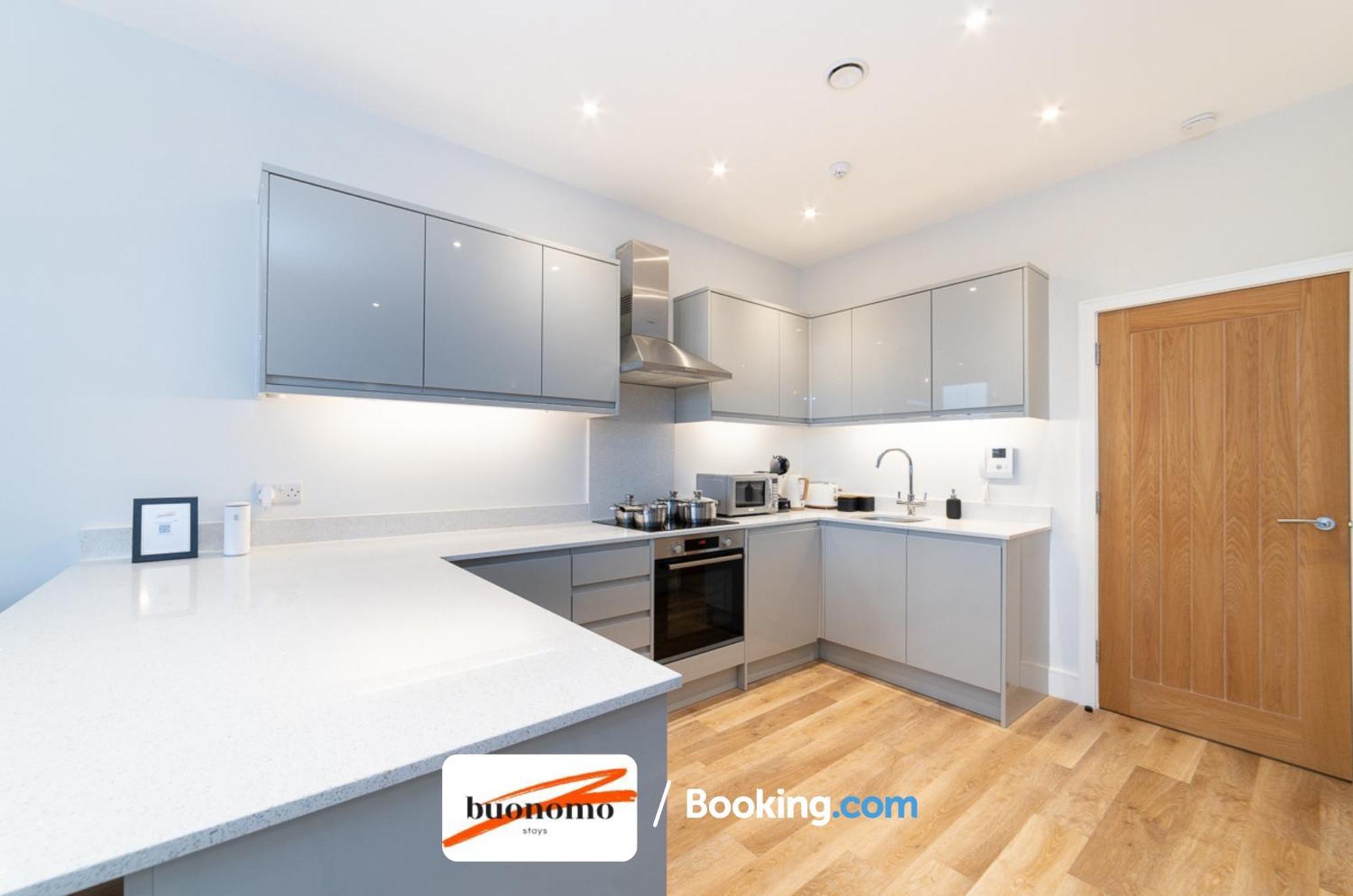 Two Bedroom Apartment At Buonomo Stays Short Lets & Serviced Accommodation Close To Wimbledon Tennis Courts Londýn Exteriér fotografie